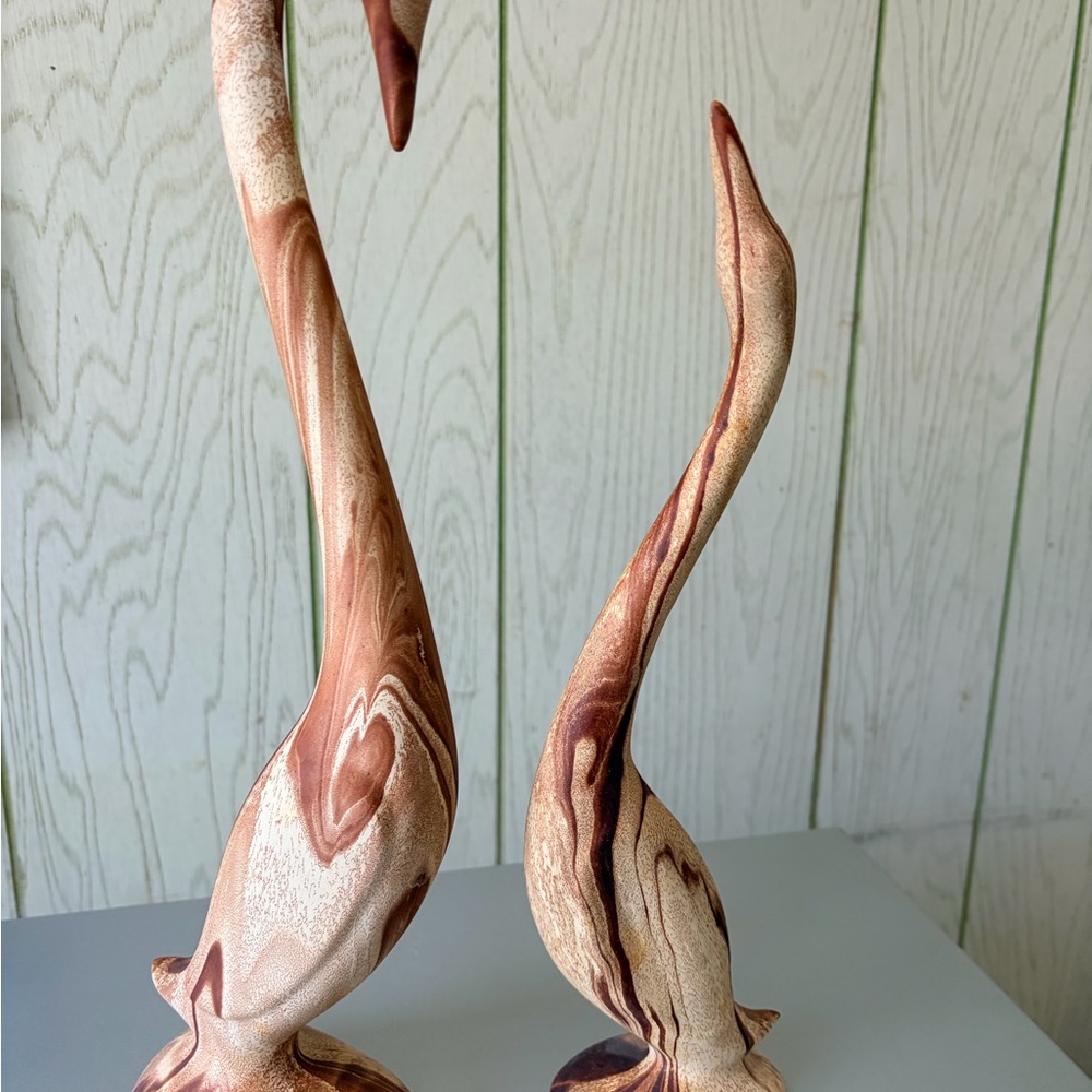 Pine scented crane sculpture set
